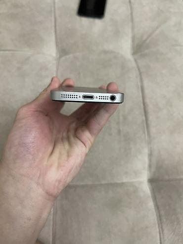 ipone se: IPhone SE, 128 ГБ, Серебристый, Кабель, Чехол, 100 % — 9