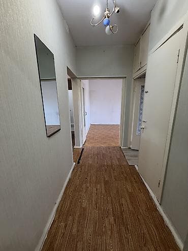 106: 4 комнаты, 86 м², 12 мкр 106 серия, 1 этаж, Старый ремонт — 1