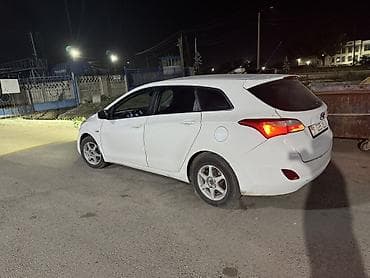 хундай универсал: Hyundai i30: 2016 г., 1.6 л, Механика, Бензин, Универсал — 2