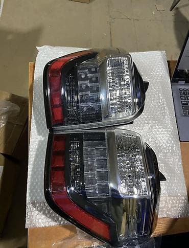 full construction: Комплект стоп-сигналов Toyota 2021 г., Б/у, Оригинал, Япония — 3