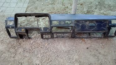 багажник жугили: Панель приборов (торпеда) ГАЗ-1800 с. Дверь со стеклом ВАЗ- 1000 с.В — 2