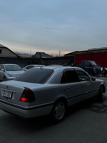 sprinter 315: Mercedes-Benz C-Class: 1993 г., 1.8 л, Механика, Бензин, Седан — 2