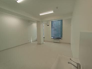 Продажа коммерческой недвижимости: Сдается в аренду помещение 29.5 кв.м на 4 этаже в медицинском центре — 3