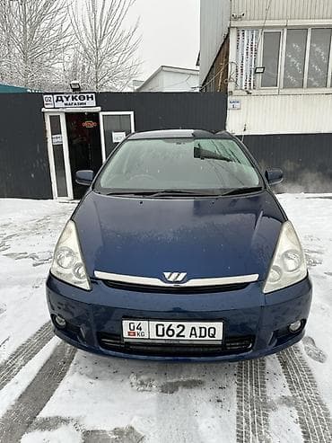Toyota WISH: 2005 г., 1.8 л, Автомат, Бензин, Универсал