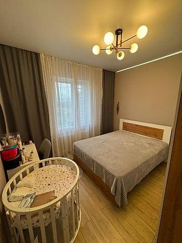 Кыймылсыз мүлк: 3 бөлмө, 70 м², Улан мкр 106-серия, 9 кабат, Жаңы ремонт — 1