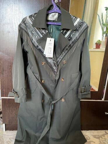 плащ дождовик: Женский тренч-плащ с декоративным платком и бахромой размер M - Цвет — 1