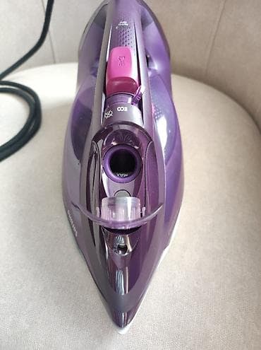 Уход за одеждой: Утюг Philips DST7061 Характеристики: Постоянная подача пара: 55 г/мин — 8