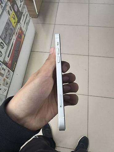 ipad pro 2016: IPhone 12, Белый, 77 % — 4