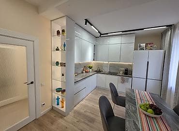 2 комнаты, 80 м², Элитка, 1 этаж, Евроремонт