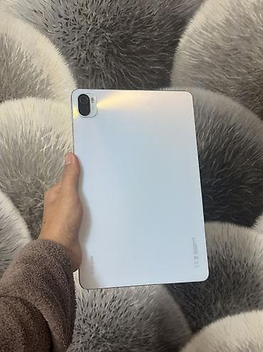 ipad м5: Планшет, Xiaomi, память 128 ГБ, 10" - 11", Wi-Fi, Б/у, Классический цвет - Белый — 1