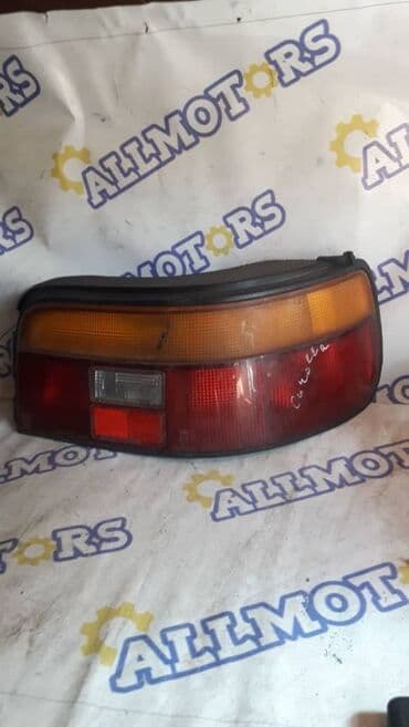репетитор начальных классов на дому: Задний правый стоп-сигнал Toyota Б/у, Оригинал — 1