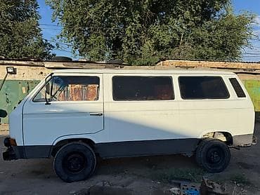 Volkswagen Transporter: 2026 г., 1.8 л, Механика, Бензин, Фургон — 6