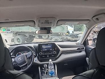 byd leopard: Toyota Highlander: 2022 г., 2.5 л, Автомат, Гибрид, Внедорожник — 10