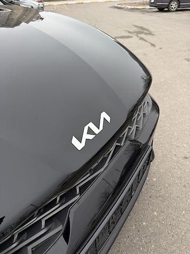 mercedes e200: Kia K5: 2021 г., 2 л, Газ — 3