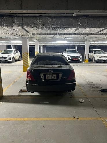 lexus 250: Toyota Crown Majesta: 2002 г., Седан — 2