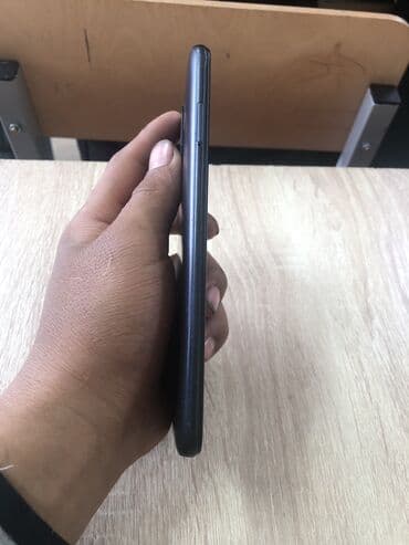 поко м5 с: Redmi, Redmi 9, Б/у, 32 ГБ, цвет - Серый, 2 SIM — 4