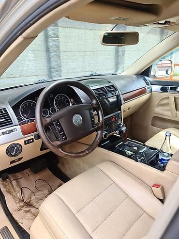 коленвал на фольксваген: Volkswagen Touareg: 2004 г., 3.2 л, Автомат, Бензин, Внедорожник — 5