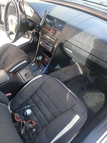 5 vz: Mercedes-Benz C-Class: 1996 г., 2.3 л, Автомат, Бензин, Седан — 5