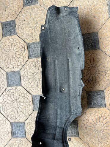 подкрыльник на ист: Подкрылок Задний правый Toyota, 2017 г., Б/у, Оригинал — 5