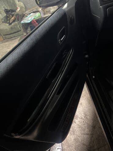 продается в рассрочку авто минивен степ вагон: Honda Stepwgn: 2004 г., 2 л, Автомат, Бензиновая, Минивэн — 8