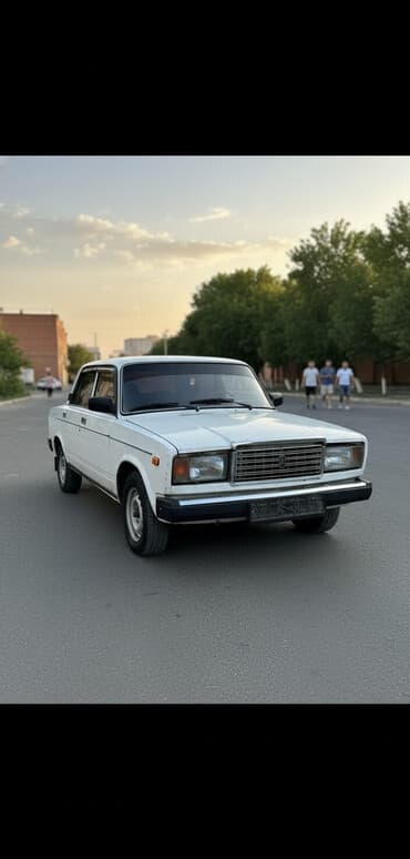 продажа авто в бишкеке срочно: ВАЗ (ЛАДА) 2107: 2010 г., 1.6 л, Механика, Бензиновая, Седан — 1