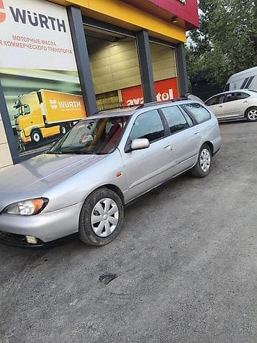 Nissan Primera: 2001 г., 1.8 л, Механика, Бензин, Универсал