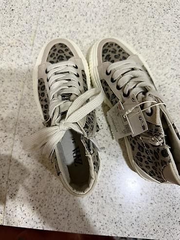 Верхняя одежда: Высокие кеды ZARA, размер 34 - Модель: детские/подростковые высокие — 3