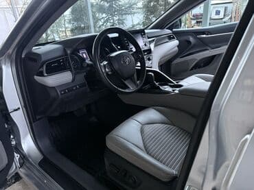 altezza 2003: Toyota Camry: 2022 г., 2.5 л, Типтроник, Гибрид, Седан — 10