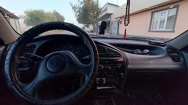 Daewoo Lanos: 1999 г., 1.6 л, Механика, Бензин, Седан — 1