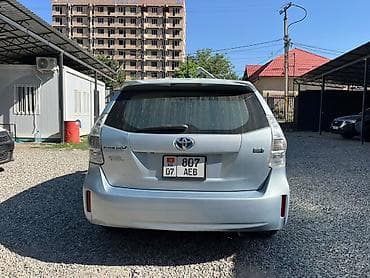 тайота в: Toyota Prius V: 2013 г., 1.8 л, Вариатор, Гибрид, Универсал — 3