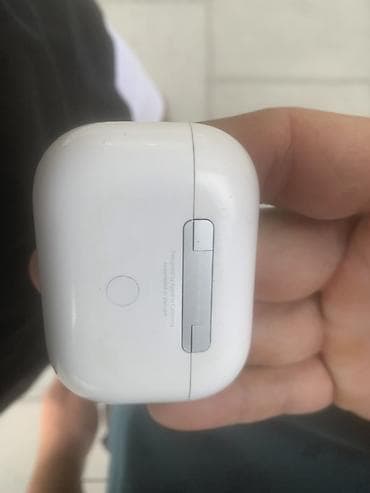ipod touch: Наушники Apple AirPods Pro с зарядным кейсом - Форм-фактор: вкладыши — 3