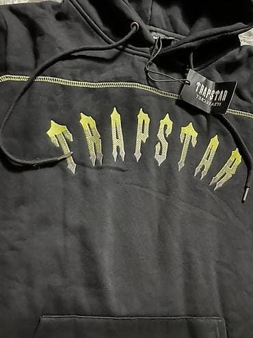 Толстовки: Худи Trapstar с капюшоном - Цвет: черный - Принт: крупный фирменный — 3