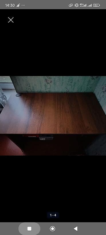 Мебель: Продаю: 1) Стол бежевый письменный, состояние отличное, есть — 8