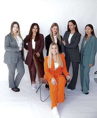 секция волейбола: Языковые курсы Для взрослых, Для детей — 2