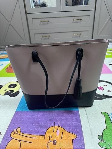 Сумки Kate Spade New York (2 модели) 1) Shopper-тоут двуцветный - at lalafo.kg Сумки Kate Spade New York (2 модели) 1) Shopper-тоут двуцветный -