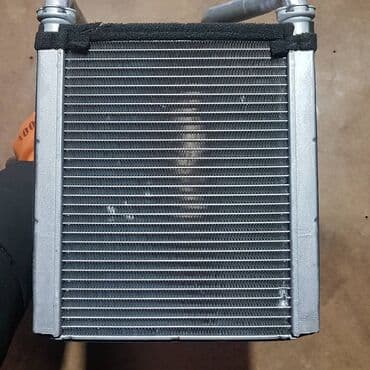 меняю доплатой мне: Масляный радиатор Honda 2000 г., Б/у, Оригинал, Япония — 1