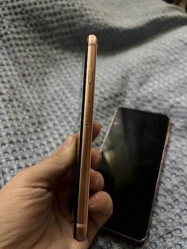 sumsung s25: Два смартфона: 1) Samsung Galaxy S21 (розовое золото) - Тройной — 6