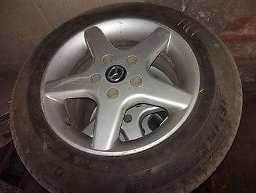 mazda 321: Mazda 626: 1991 г., 2 л, Автомат, Бензин, Седан — 8