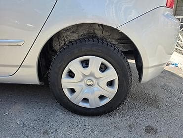 крышка багажника ваз 2107: Toyota Allex: 2003 г., 1.5 л, Хэтчбэк — 6