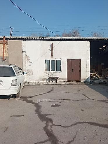 туалетный: Район Бишкек Арена Сдается бокс Площадь: 18м2 Длина-12м, ширина-6м — 1
