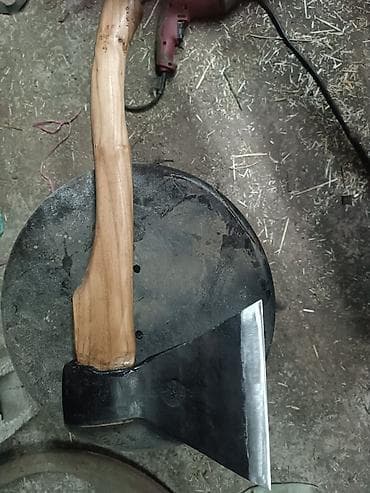 Топор-колун с широким лезвием - Тип: плотницкий/колун ручной -