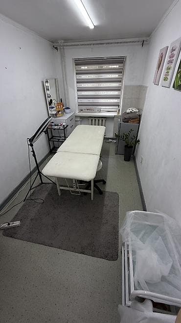массаж секции: Аренда кабинетов в салонах красоты, 12 м², Для бровиста, Для визажиста, Для лешмейкера — 1