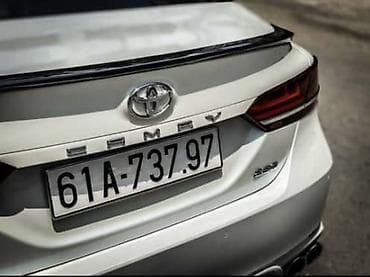 Задний спойлер Toyota