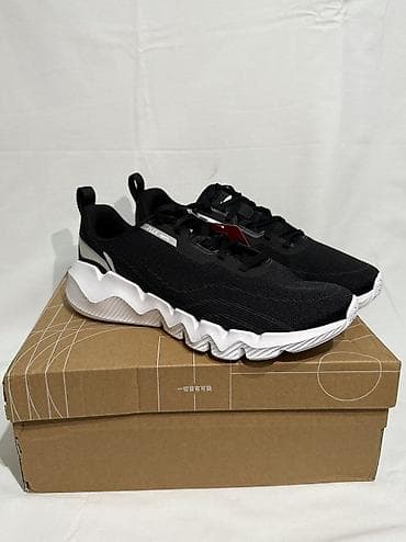 балетки черные: 100% ORIGINAL 
LI NING 2026
Срочно🚨🚨🚨🚨 — 2