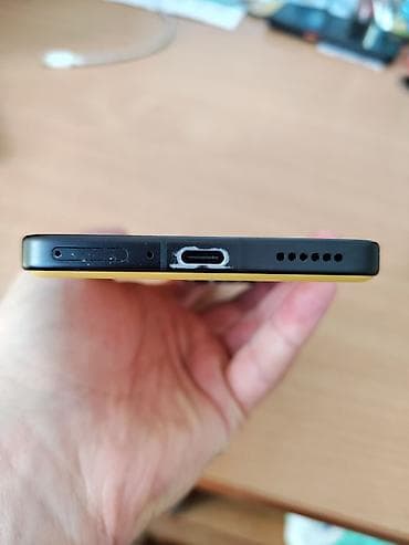 m4 max: Poco F7 Ultra, Б/у, 512 ГБ, цвет - Желтый, 2 SIM — 5