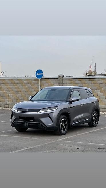 byd yang up: BYD Yuan Up: 2024 г., Электромобиль, Кроссовер — 2