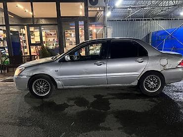 sprinter rx: Mitsubishi Lancer: 2003 г., Седан — 8