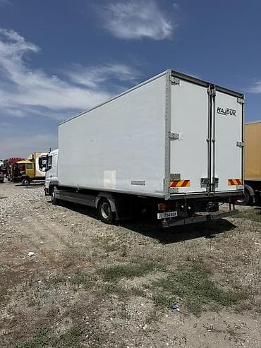 Грузовик, Mercedes-Benz, Стандарт, 6 т, Б/у — 4