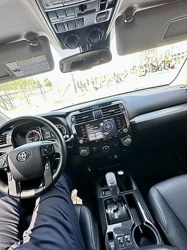 Продажа авто: Toyota 4Runner: 2021 г., 4 л, Автомат, Бензин, Внедорожник — 7