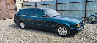 старый автобус: BMW 520: 1995 г., 2 л, Ручные, Бензин, Универсал — 3